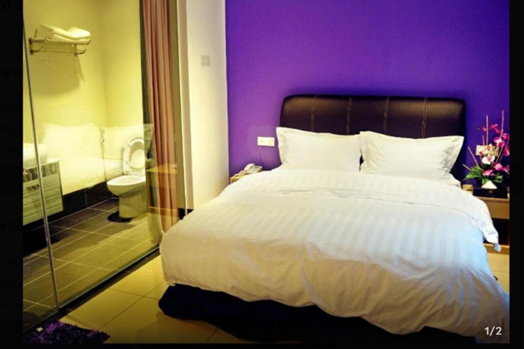 East Sun Hotel by ZUZU 45/91