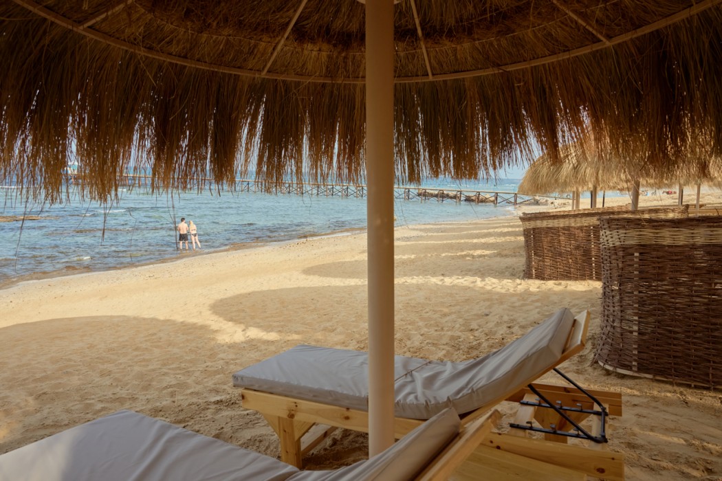 Diamond Beach by Pearl Resorts 43/84