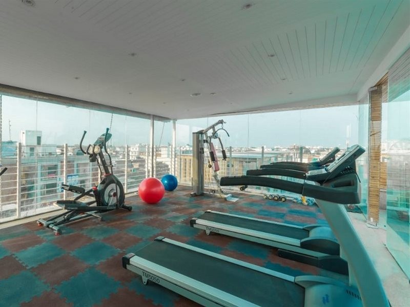 Costa Riviera Hotel 30/56