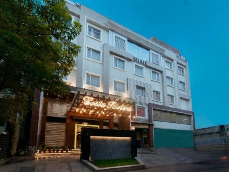 Costa Riviera Hotel 25/56