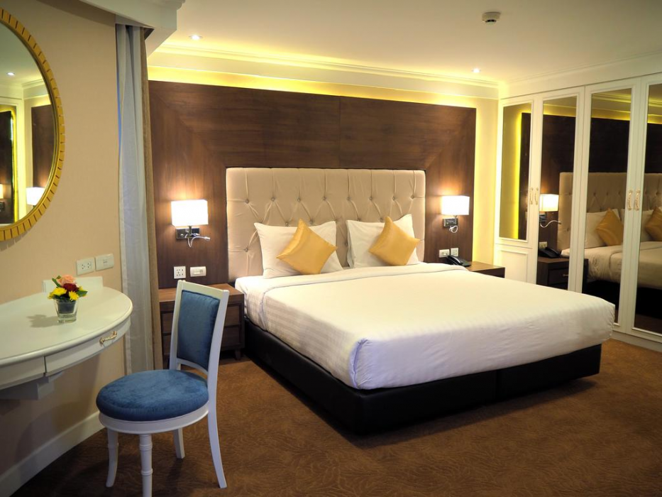 Court Wing Hotel Sukhumvit Bangkok 9/54