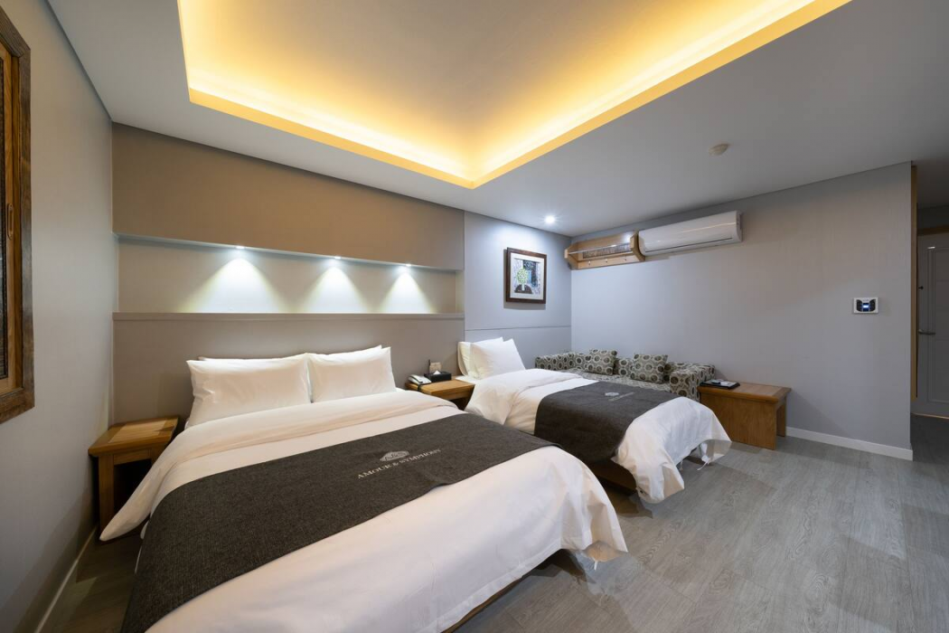 Suwon Symphony Tourist Hotel 13/52
