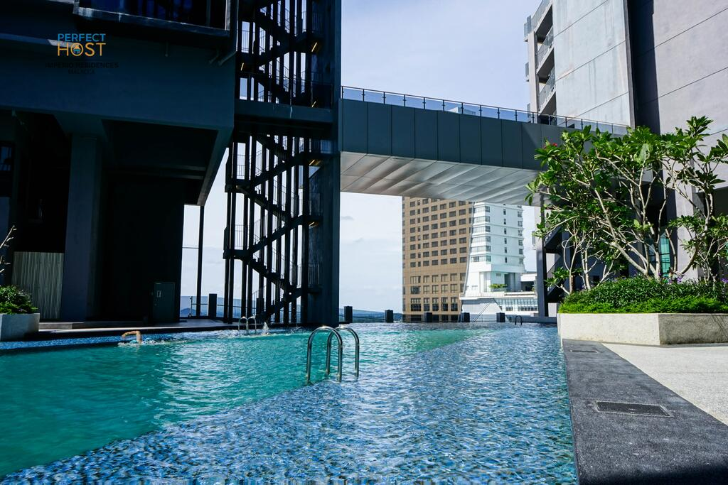 IMPERIO RESIDENCE SEAFRONT BY PERFECT HOST 20/43