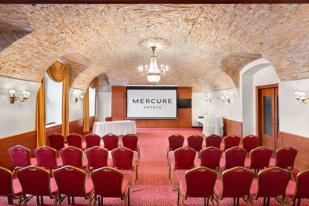 Mercure Szekesfehervar Magyar Kiraly 3/64