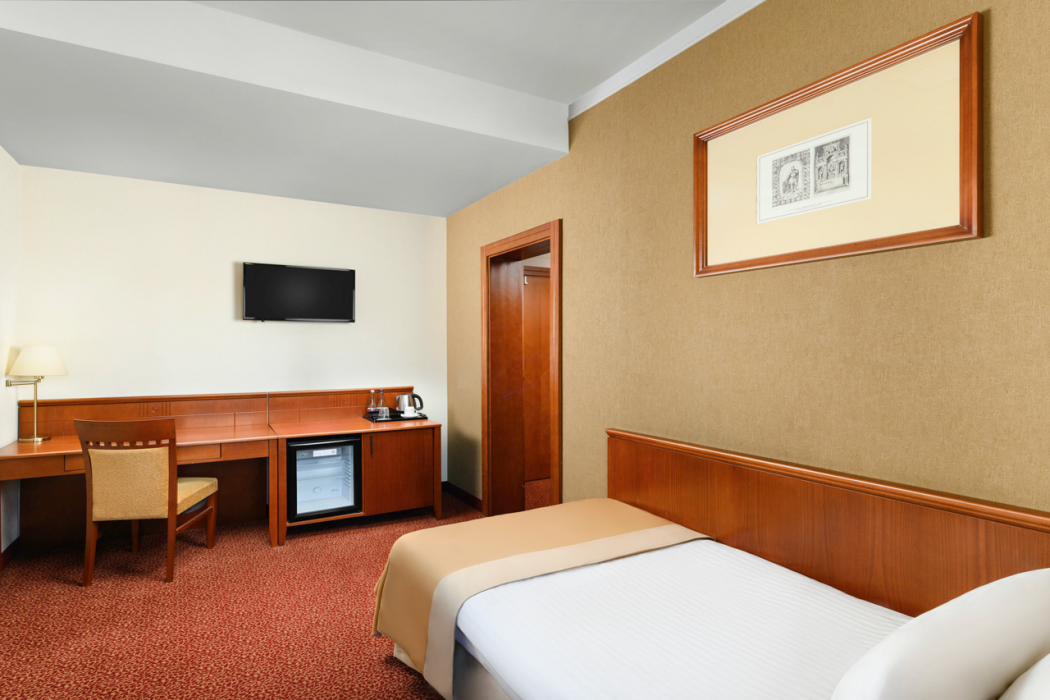 Mercure Szekesfehervar Magyar Kiraly 15/64