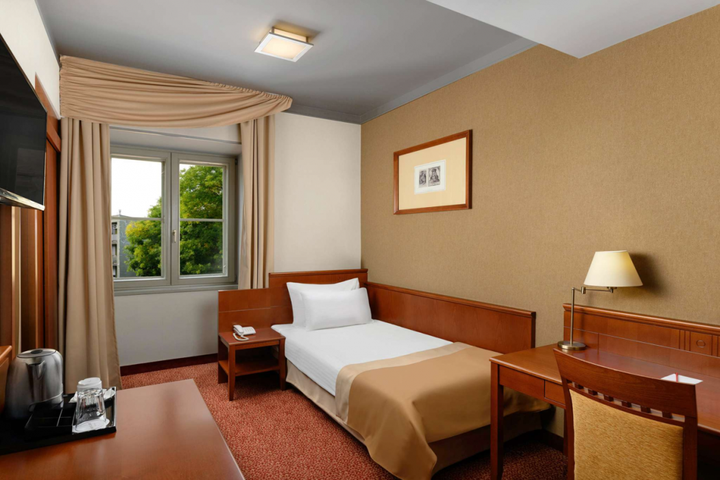 Mercure Szekesfehervar Magyar Kiraly 13/64