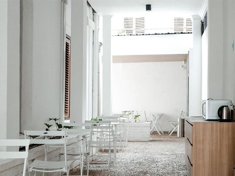 Bobobox Pods Kota Lama Semarang 15/45