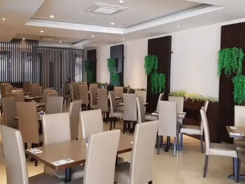 Gino Feruci Cianjur 22/66