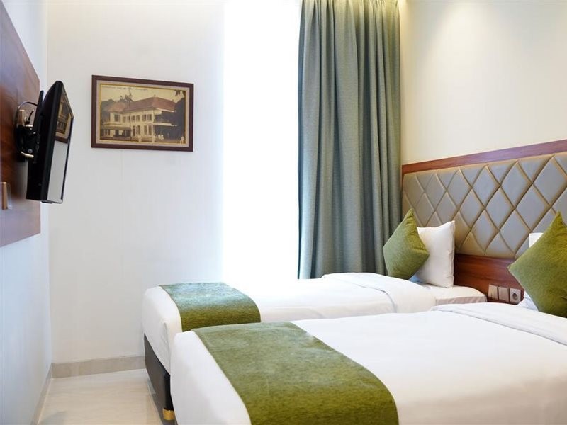 Luxury Inn Arion Hotel 43/56