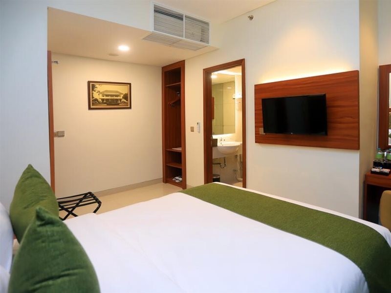 Luxury Inn Arion Hotel 36/56