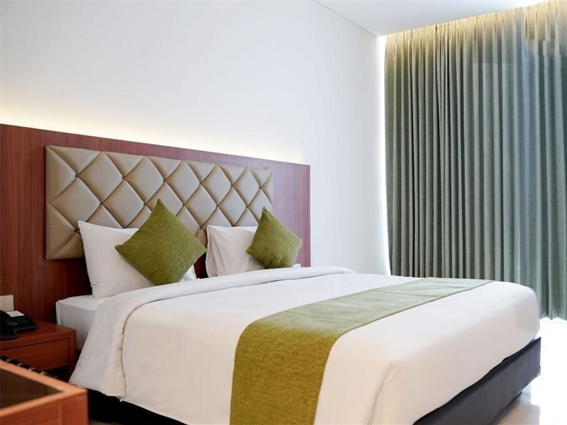 Luxury Inn Arion Hotel 39/56