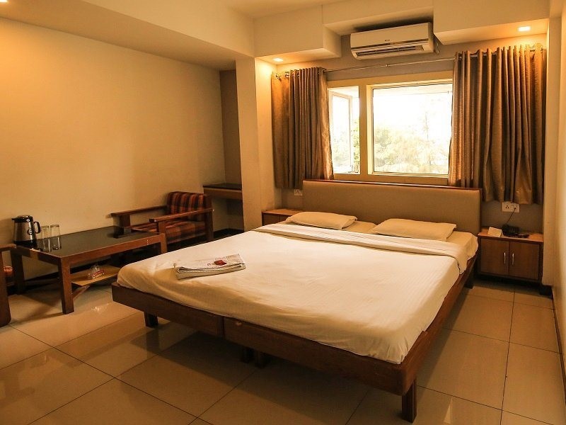 Hotel Sangam 23/42