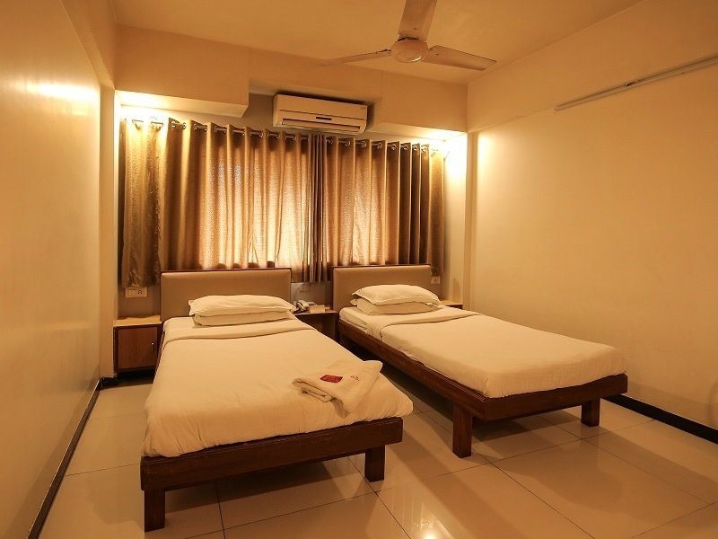 Hotel Sangam 24/42
