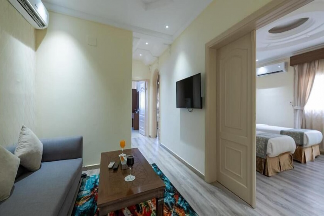 Holiday Plus Al Salama 15/28