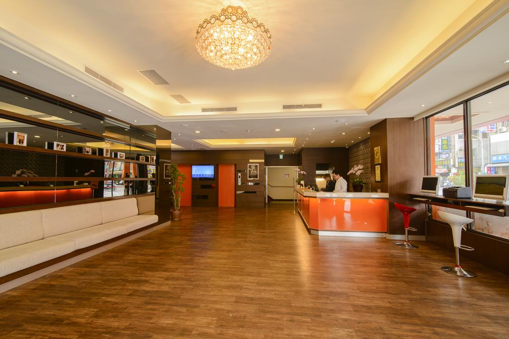San Hua Hotel 5/38