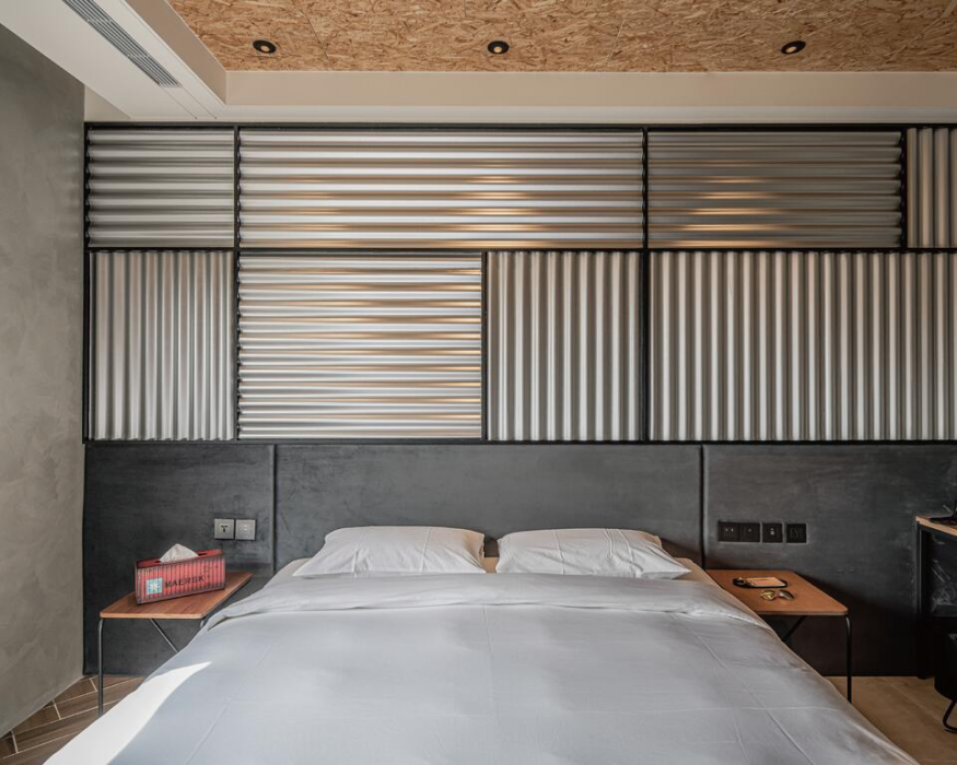 Oinn Hotel and Hostel 13/56