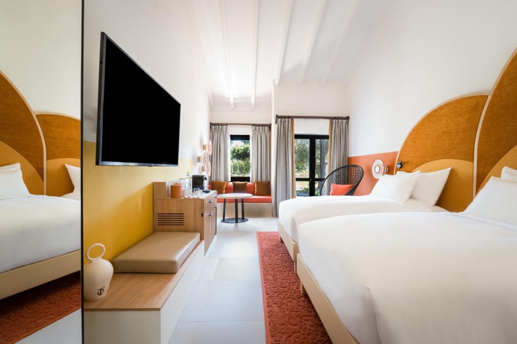 SO/Sotogrande Spa & Golf Resort Hotel 18/82