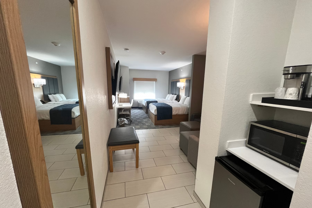 La Quinta Inn & Suites by Wyndham Coralville Iowa City 22/47