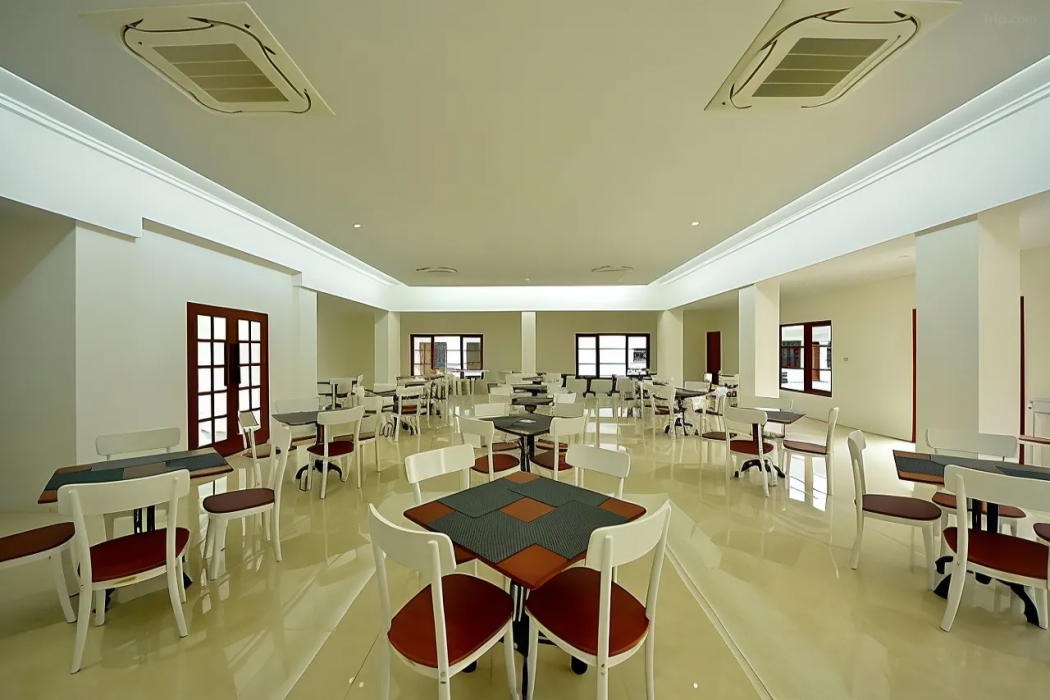Khas Ombilin Hotel 17/33