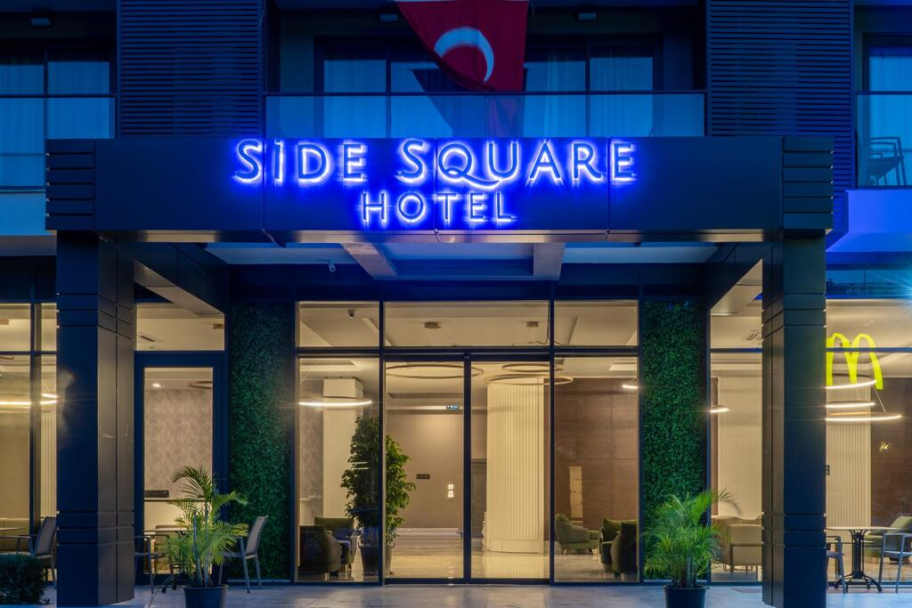 Side Square Hotel - Adults Only