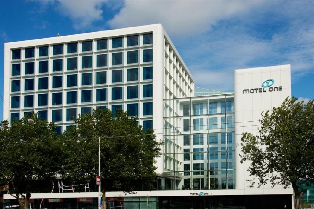 Motel One Amsterdam 1/26