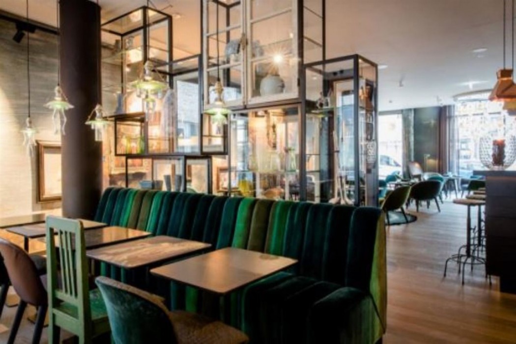 Motel One Amsterdam-Waterlooplein 12/27
