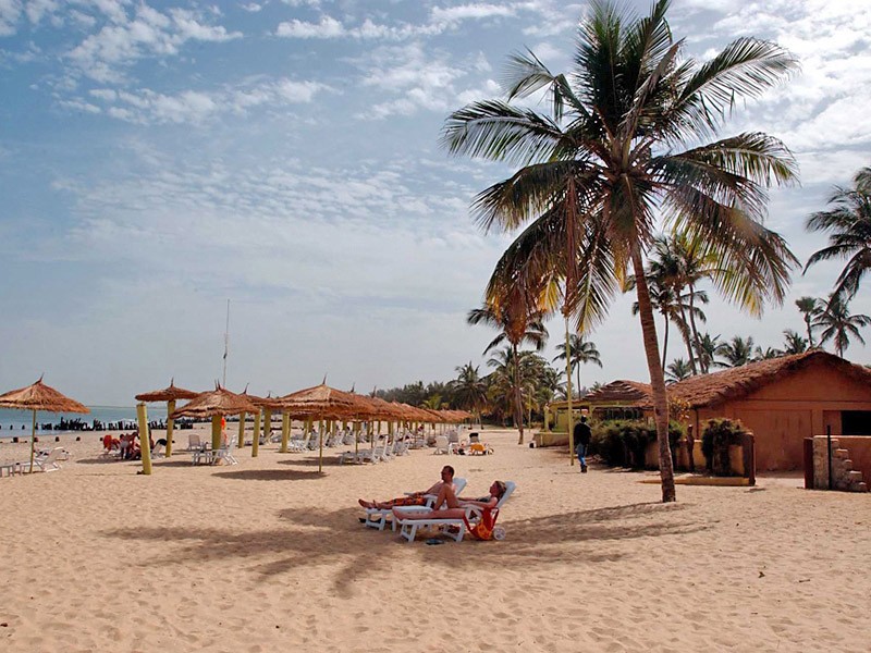 Sunbeach Hotel And Resort 16/26