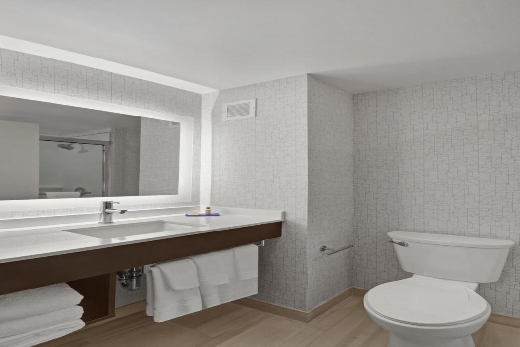 Hotel 1200 16/44