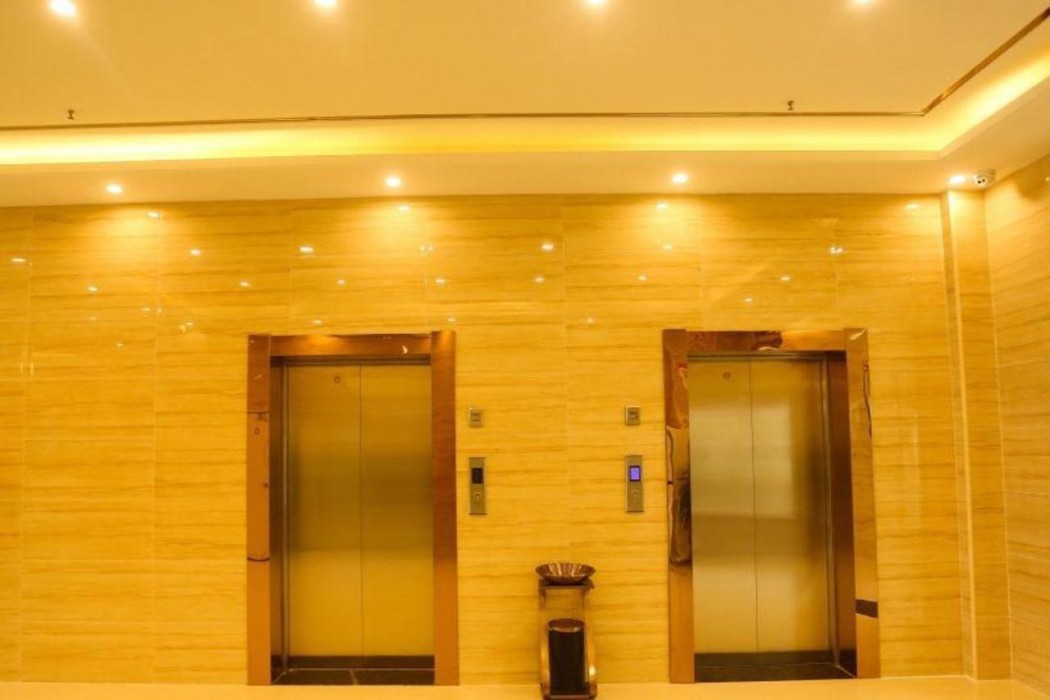 GreenTree Inn Anqing Huaining County Development Zone Duxiu Road 25/42