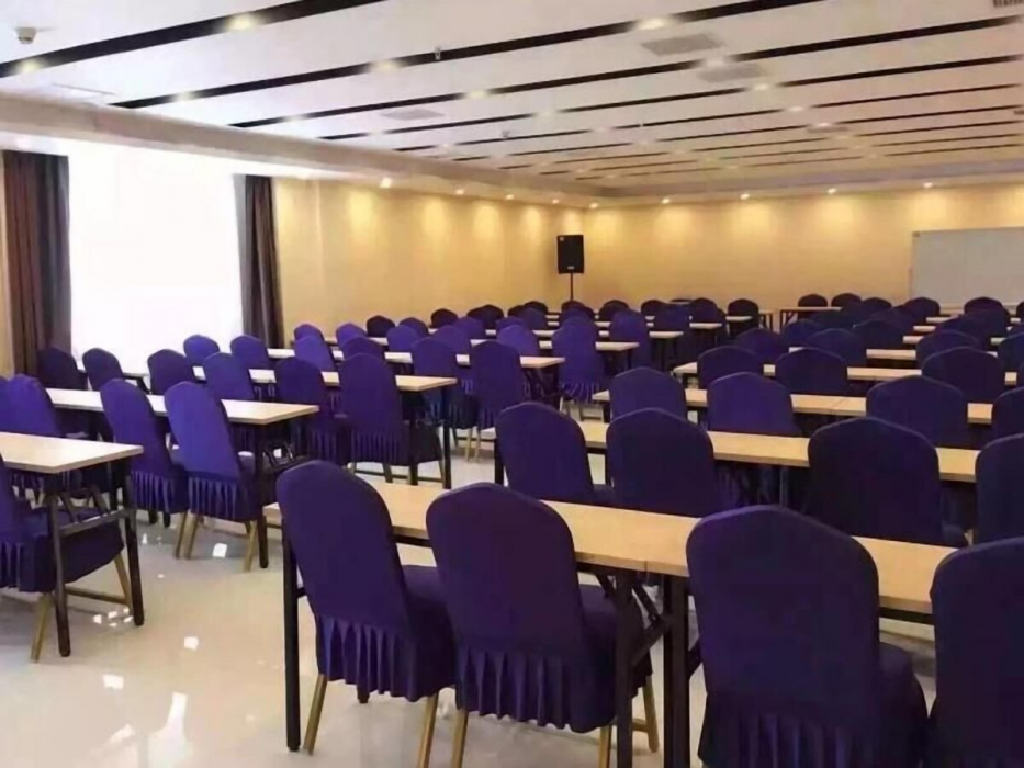 GreenTree Inn Bozhou Agricultural Trade City Express Hotel 36/47