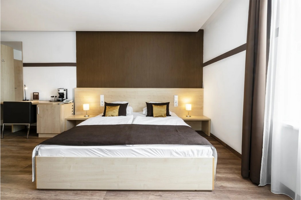 Promenade Hotel by Mellow Mood Hotels 8/31