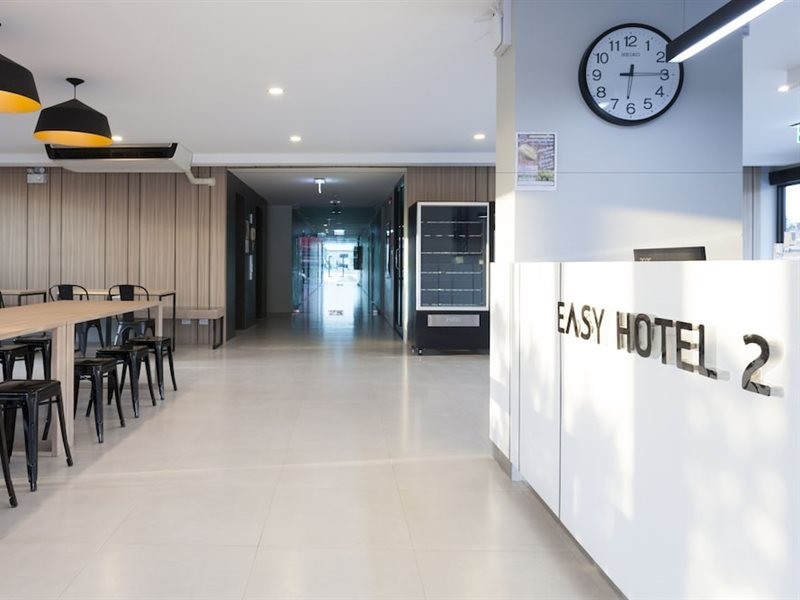 Easy Hotel 2 28/49