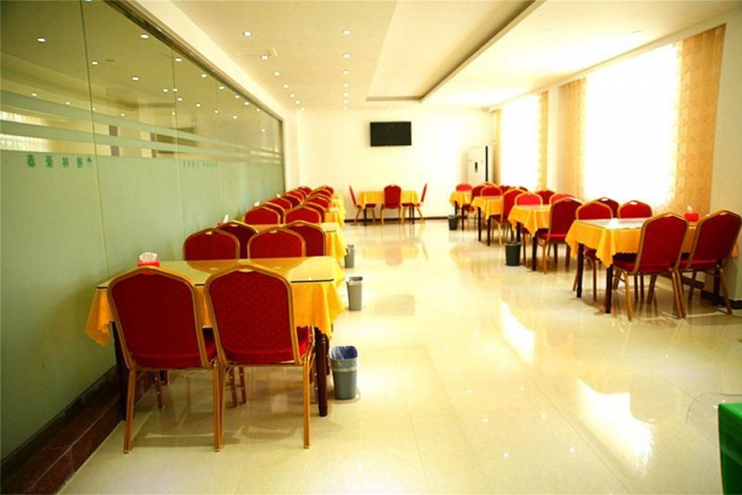 GreenTree Inn Heze Development Zone Guangzhou Road Yuehua Express Hotel 42/58