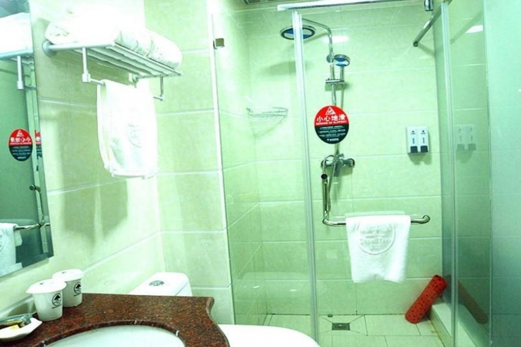 GreenTree Inn Heze Development Zone Guangzhou Road Yuehua Express Hotel 7/58