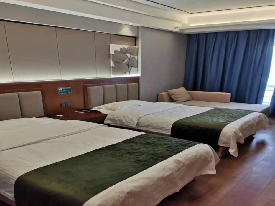 GreenTree Inn Jiuquan Century Plaza Hotel 30/68
