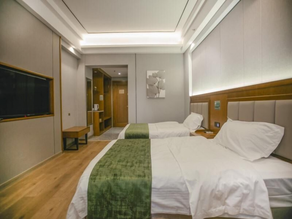 GreenTree Inn Jiuquan Century Plaza Hotel 27/68