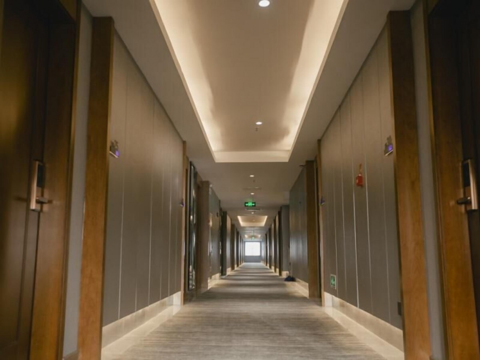 GreenTree Inn Jiuquan Century Plaza Hotel 55/68