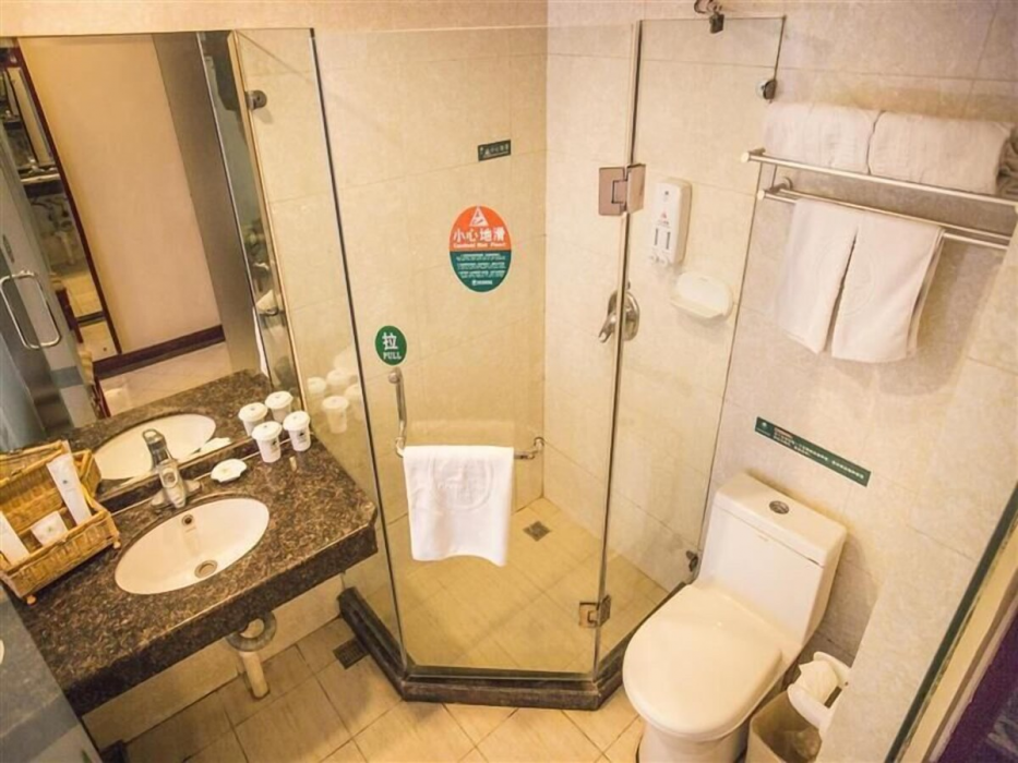 GreenTree Inn Jiuquan Century Plaza Hotel 39/68