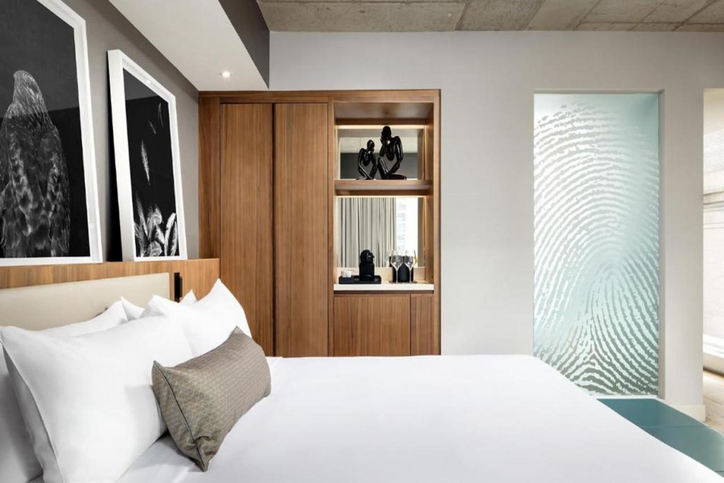 Humaniti Hotel Montreal, Autograph Collection 9/32