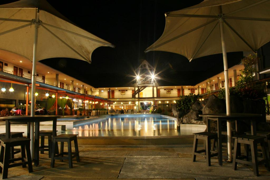 Sabda Alam Hotel Resort 1/42