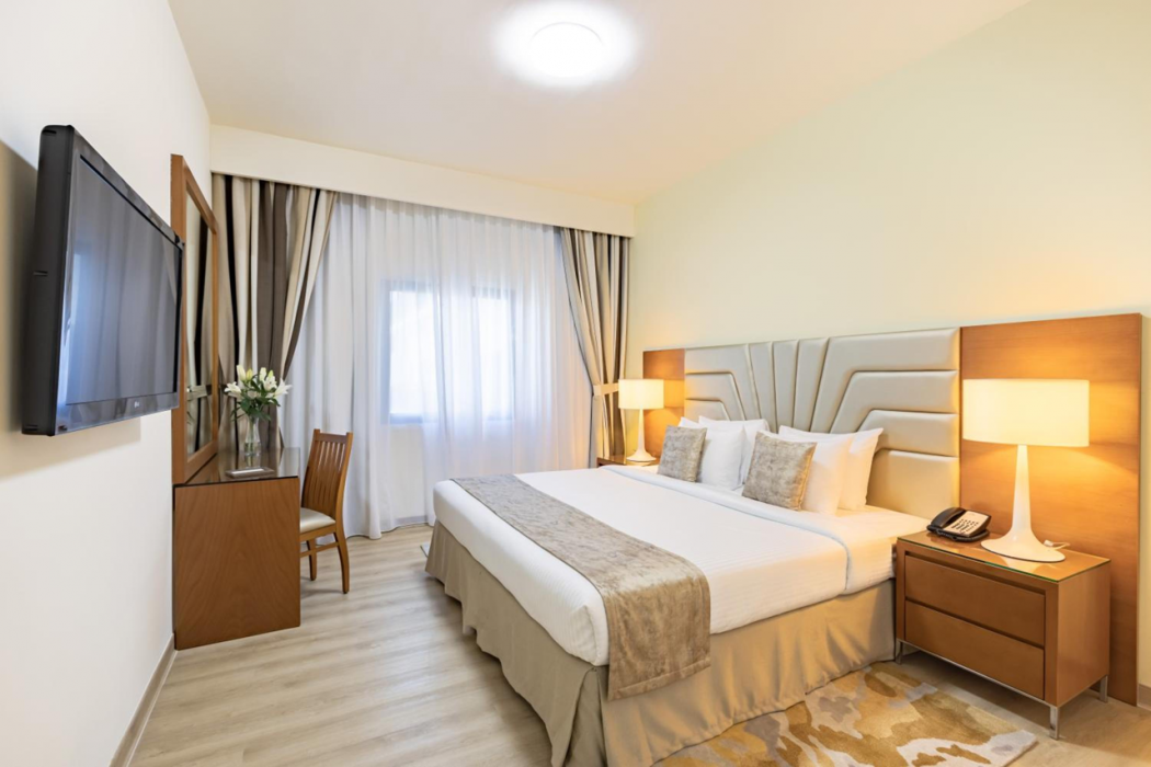 Golden Sands Hotel Apartments 3-5-10 15/73