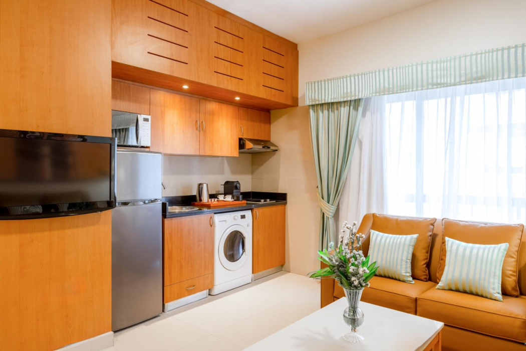 Golden Sands Hotel Apartments 3-5-10 18/73