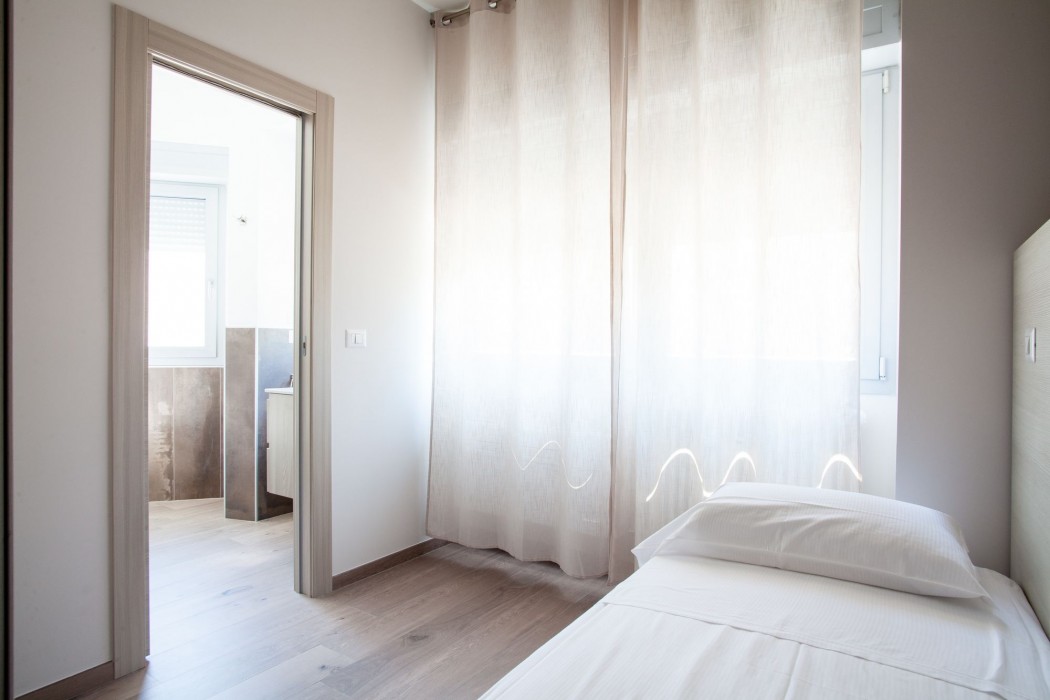 Astoria Suite Apartments 23/49