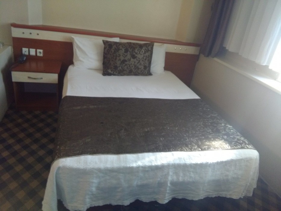 City Hotel 18/34