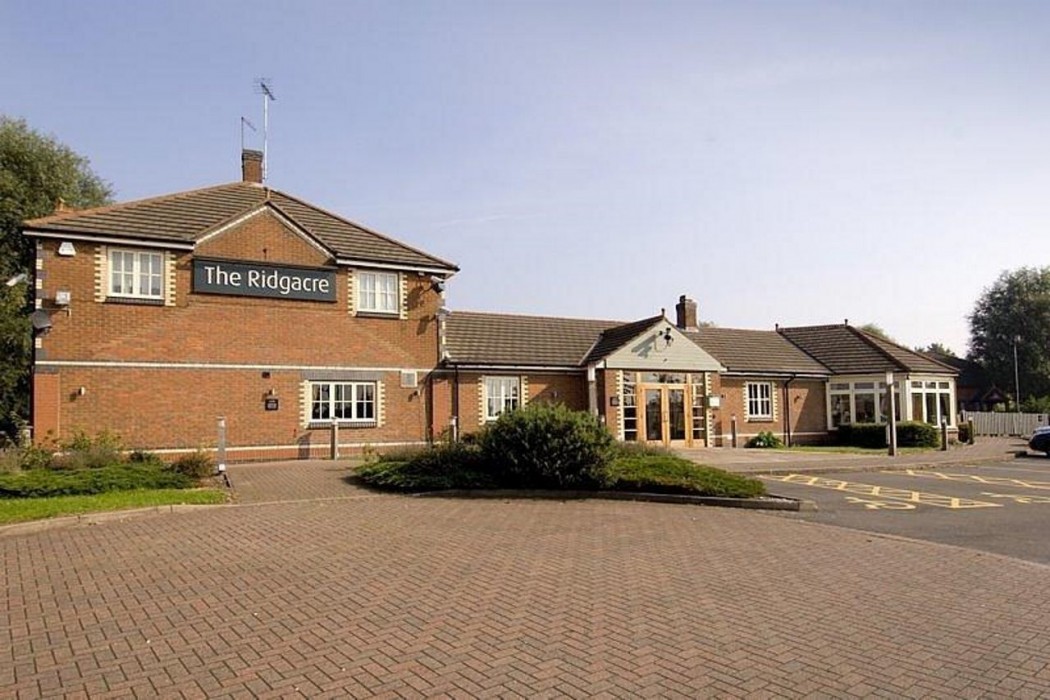 Premier Inn West Bromwich 15/25