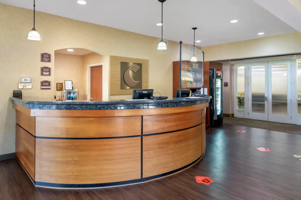 Comfort Suites Eugene University, OR 6/24