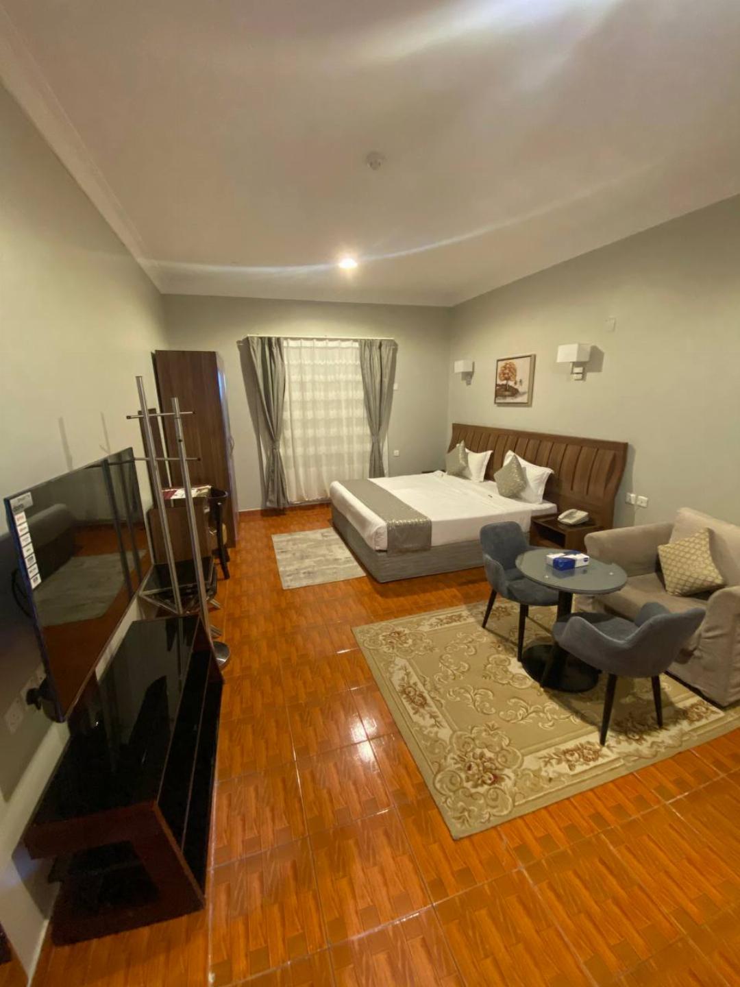 Al-Mawasem Al-Arbaa Serviced apartments 20/94