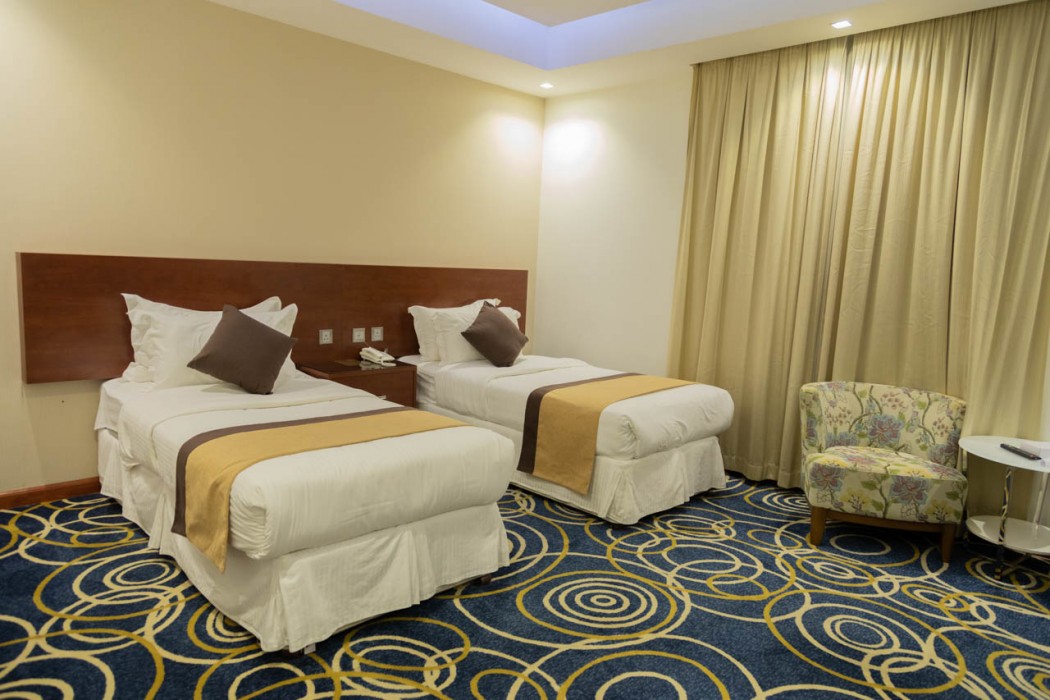 Carawan Hotel Jeddah 12/70