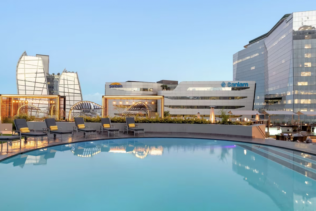 Sandton Sun and Towers 76/109