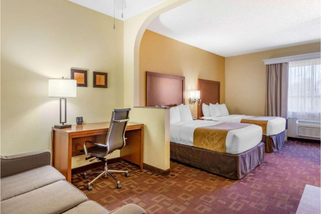 Spark by Hilton Houston near the Galleria 3/26